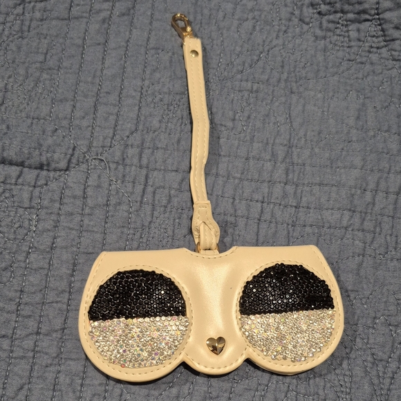 Cute and Funny PU Sunglasses Case - Picture 1 of 1